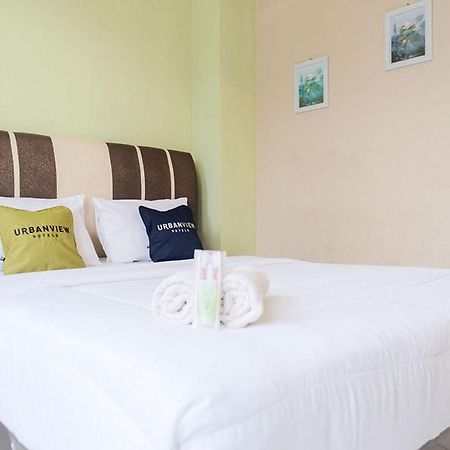 Urbanview Hotel Ta Ke Jelutung Puncak Jambi Ngoại thất bức ảnh