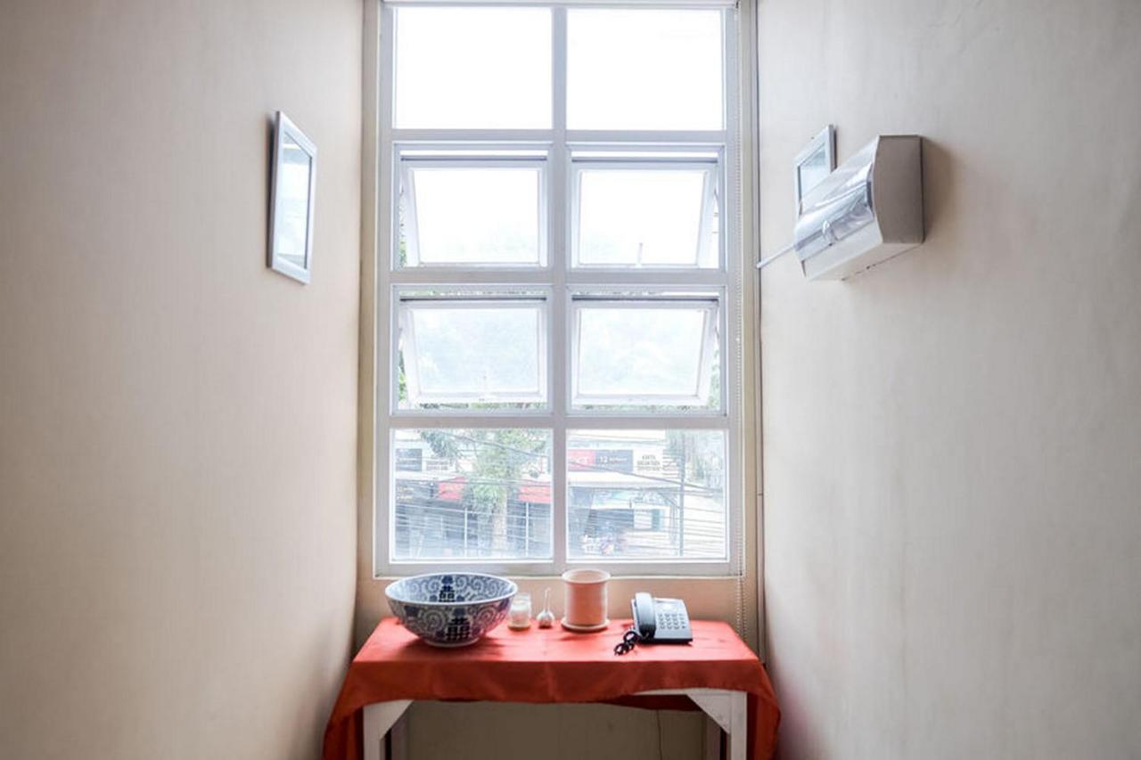 Urbanview Hotel Ta Ke Jelutung Puncak Jambi Ngoại thất bức ảnh