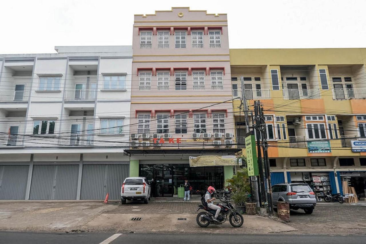 Urbanview Hotel Ta Ke Jelutung Puncak Jambi Ngoại thất bức ảnh
