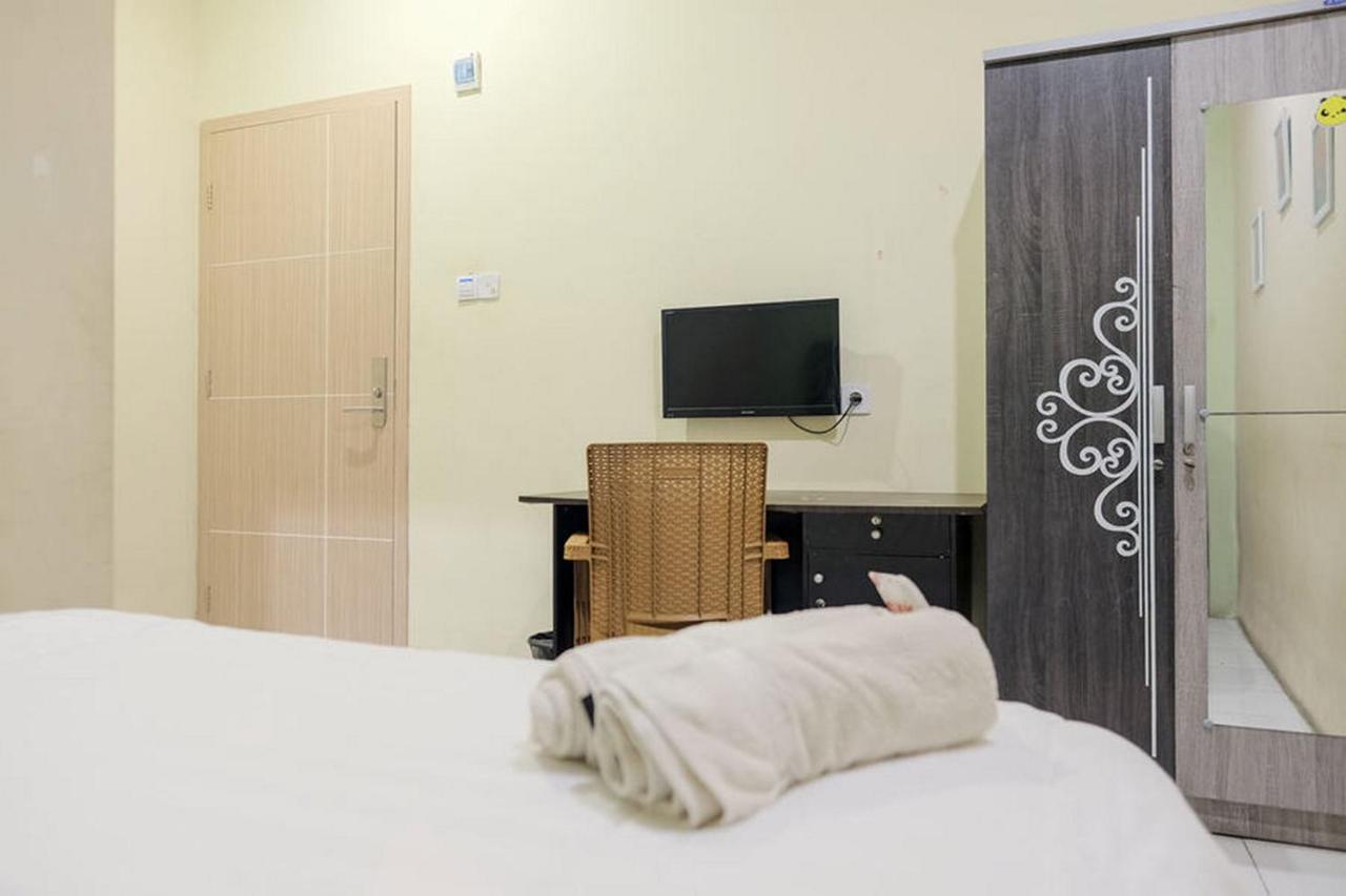 Urbanview Hotel Ta Ke Jelutung Puncak Jambi Ngoại thất bức ảnh