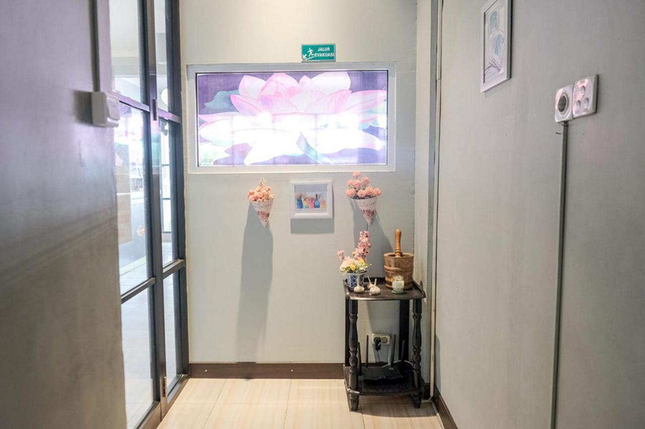 Urbanview Hotel Ta Ke Jelutung Puncak Jambi Ngoại thất bức ảnh