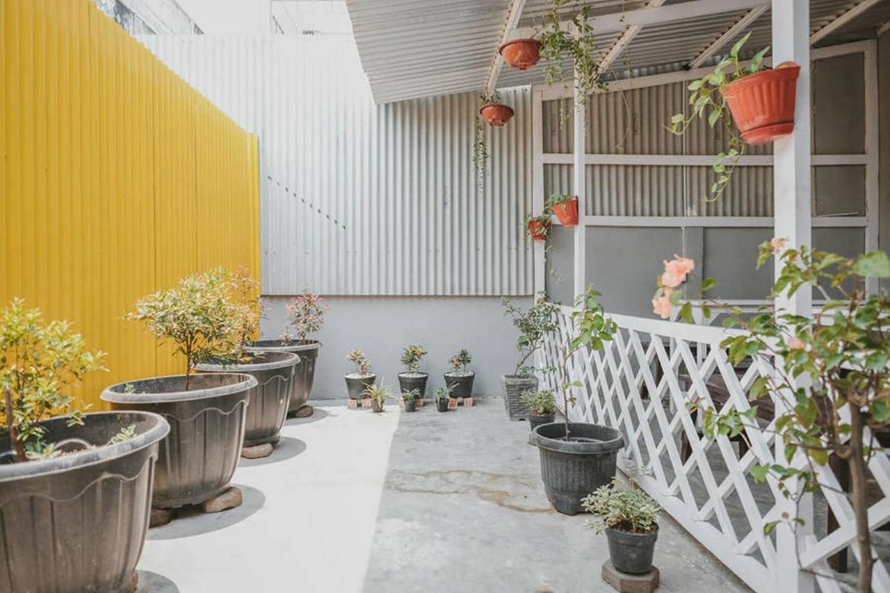 Urbanview Hotel Ta Ke Jelutung Puncak Jambi Ngoại thất bức ảnh